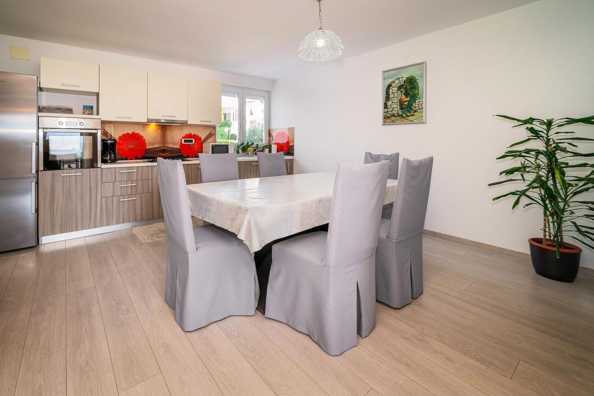 Apartments Kricin 14 Laura Башка Экстерьер фото